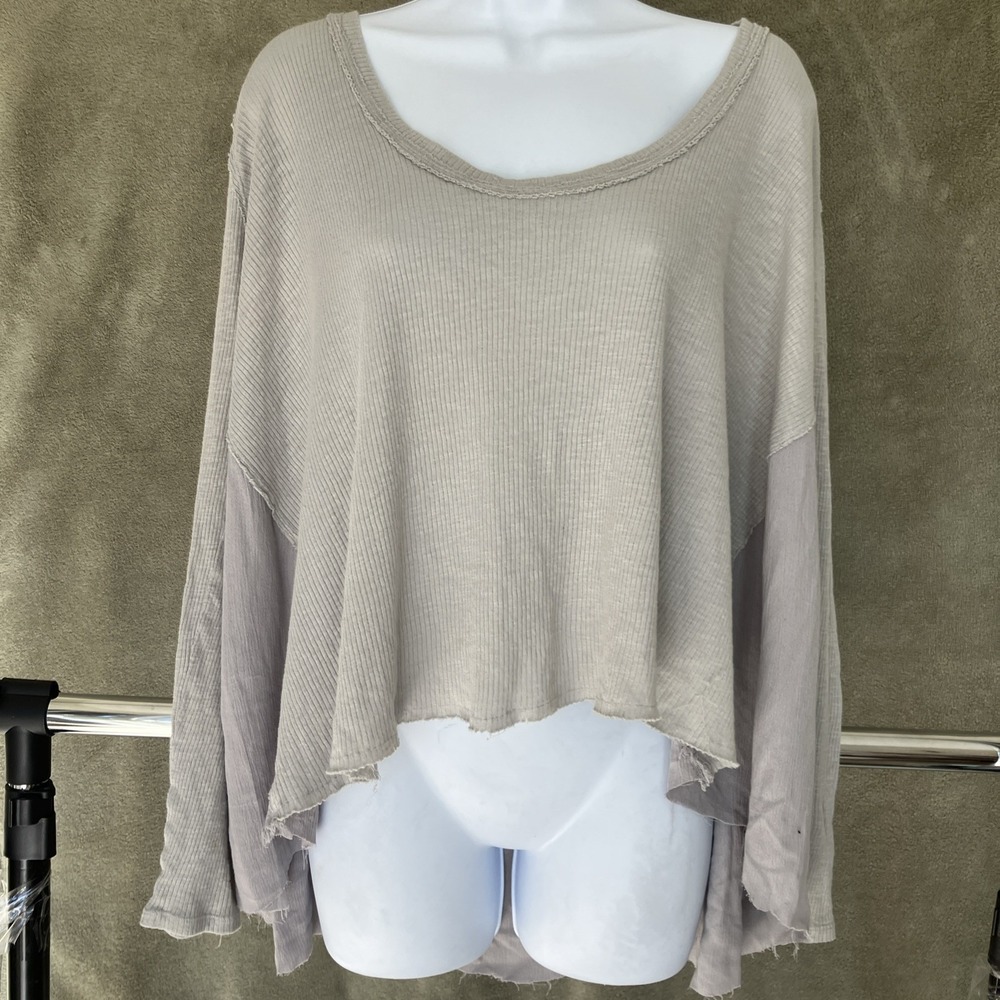 We The Free Beige Taupe Long Sleeve Raw Hem Tunic